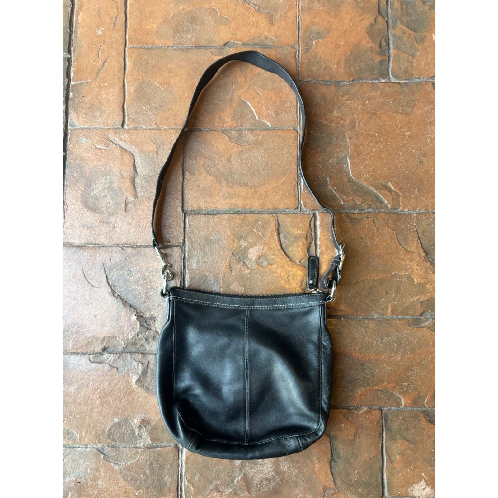 Coach Y2K Coach Chelsea Leather Shoulder Bag Black Medium Women Size ONE SIZE - 7 Thumbnail