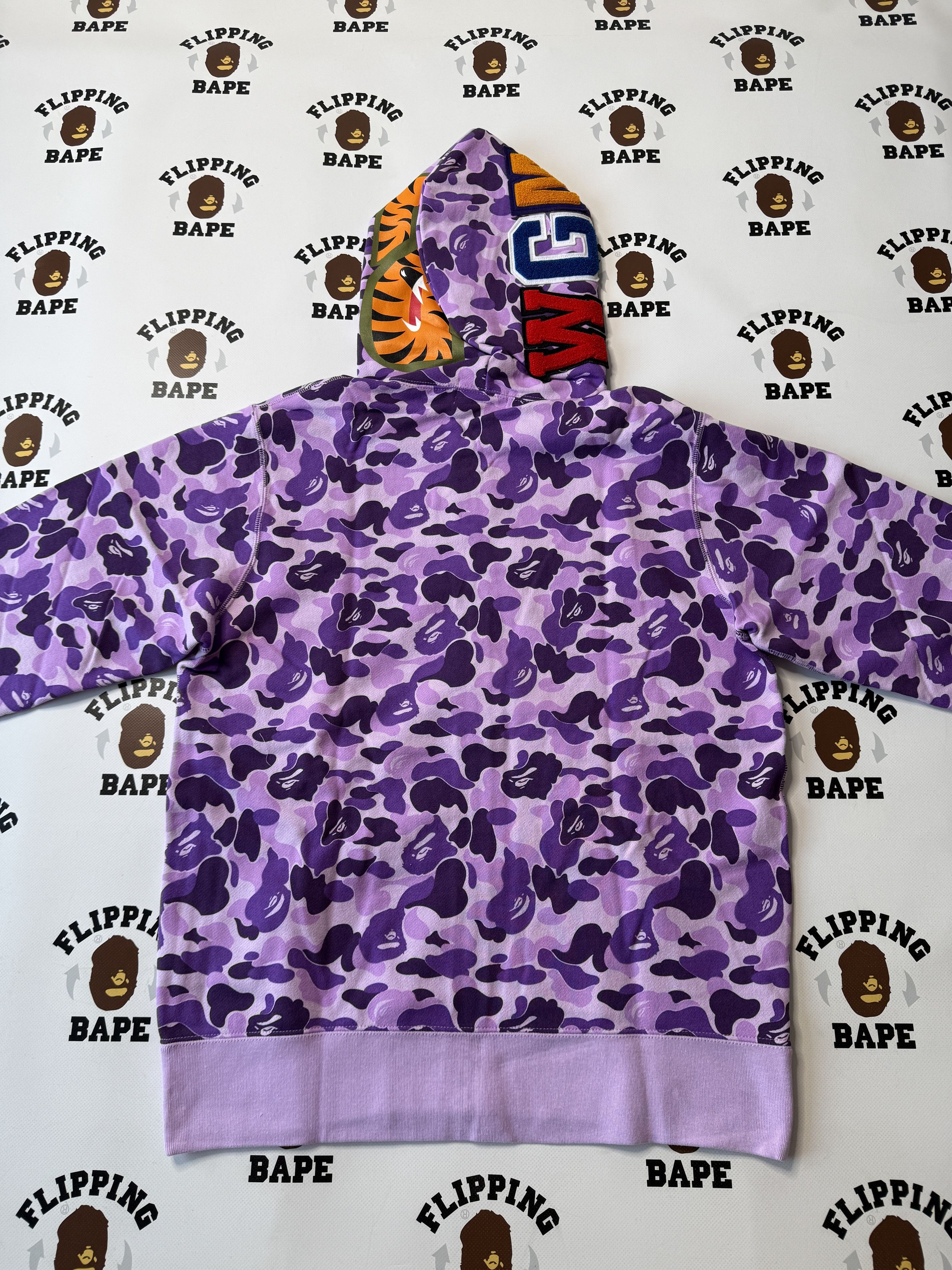 Bape BAPE STORE TAIPEI SHARK FULL ZIP HOODIE (2025) Size US L / EU 52-54 / 3 - 7 Thumbnail
