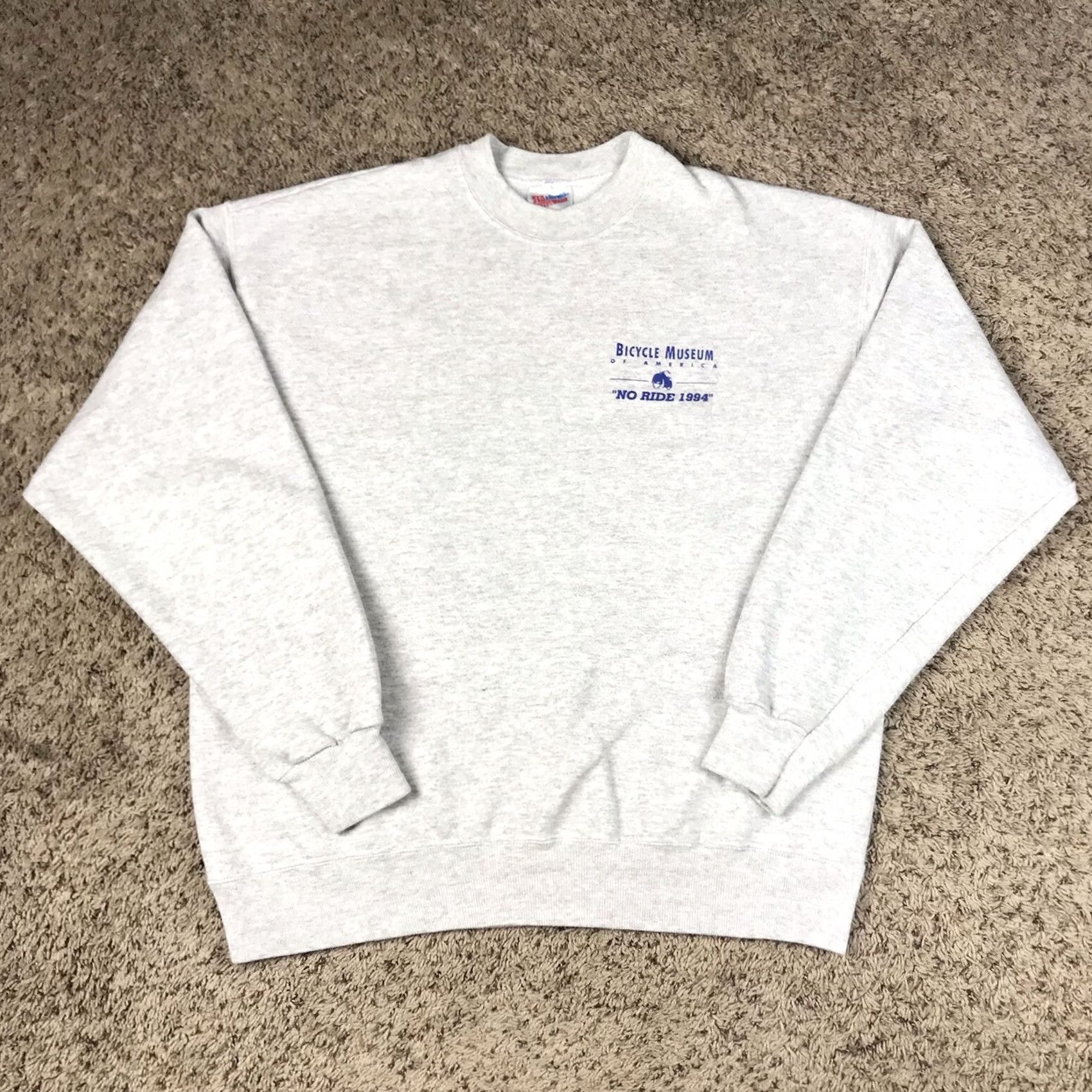 Hanes VINTAGE Bicycle Museum Of America 1994 Gray Crewneck Sweatshirt Large Hanes Activewear Mens 90s Graphic Print Size US L / EU 52-54 / 3 - 3 Thumbnail