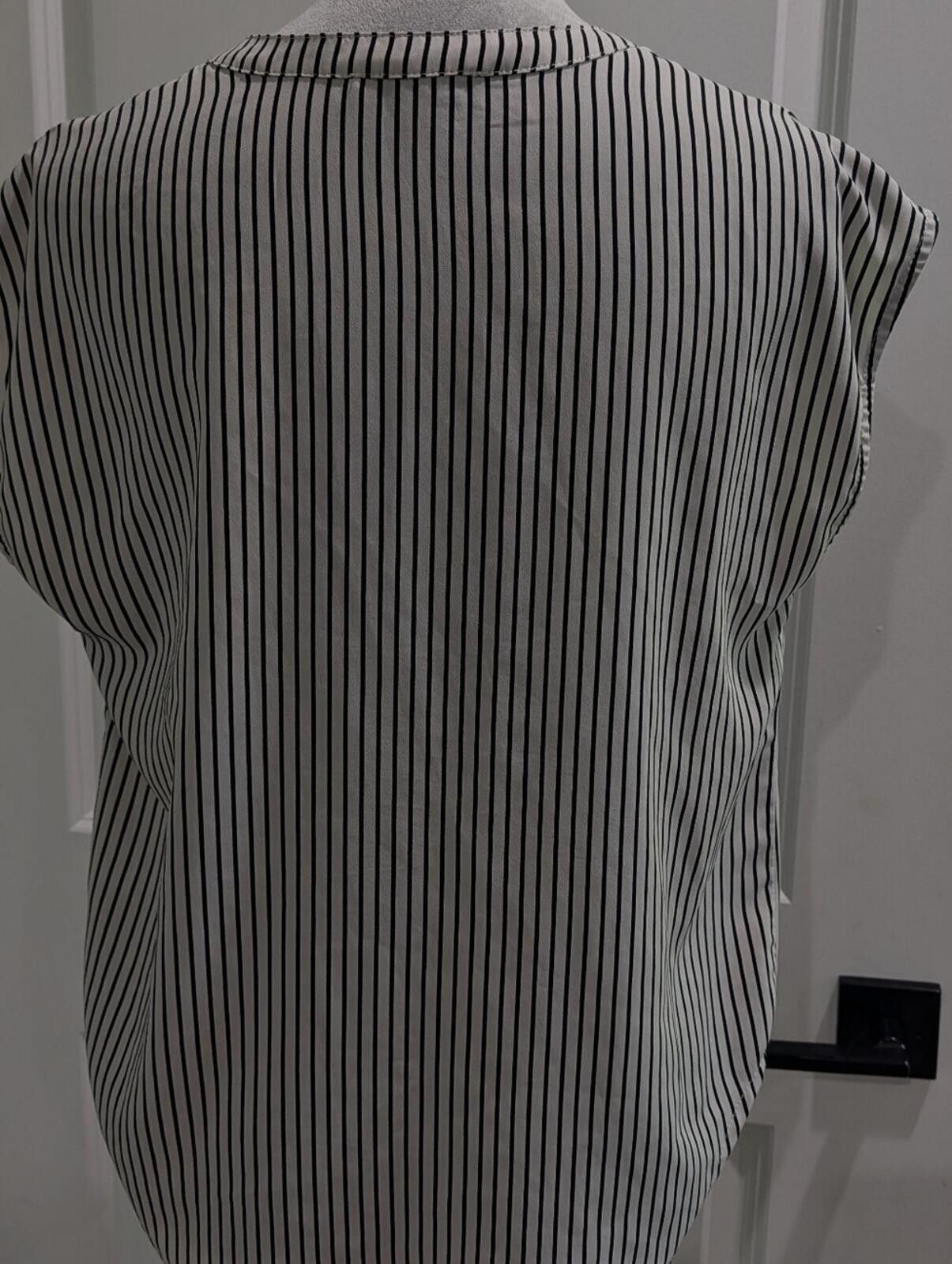 Other Sleeveless Vertical Stripe Notch-Neck Tank Top - Black/White Size S / US 4 / IT 40 - 3 Thumbnail