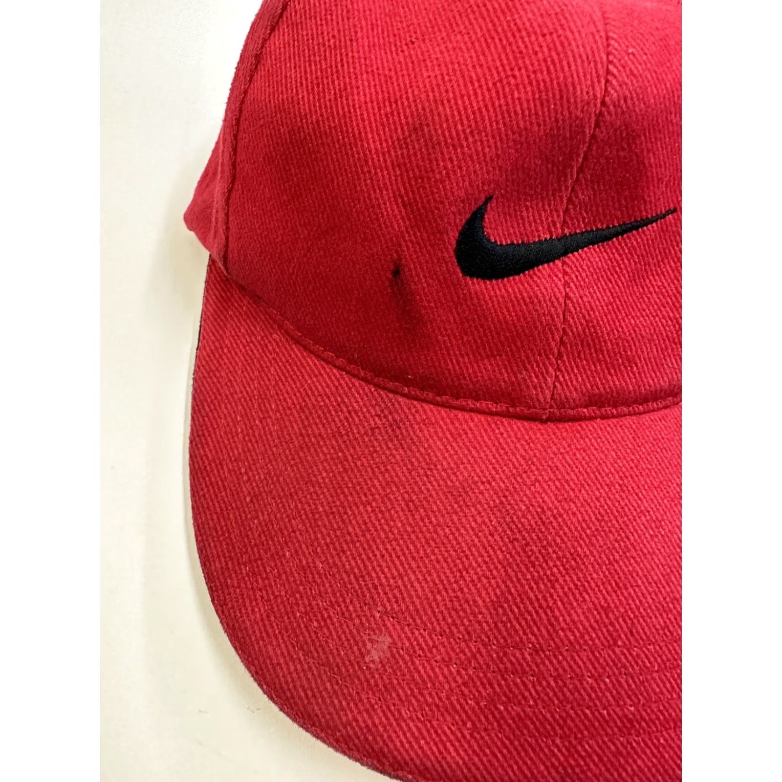 Nike VINTAGE Nike Hat Adult Red Adjustable Snapback Size ONE SIZE - 2 Thumbnail