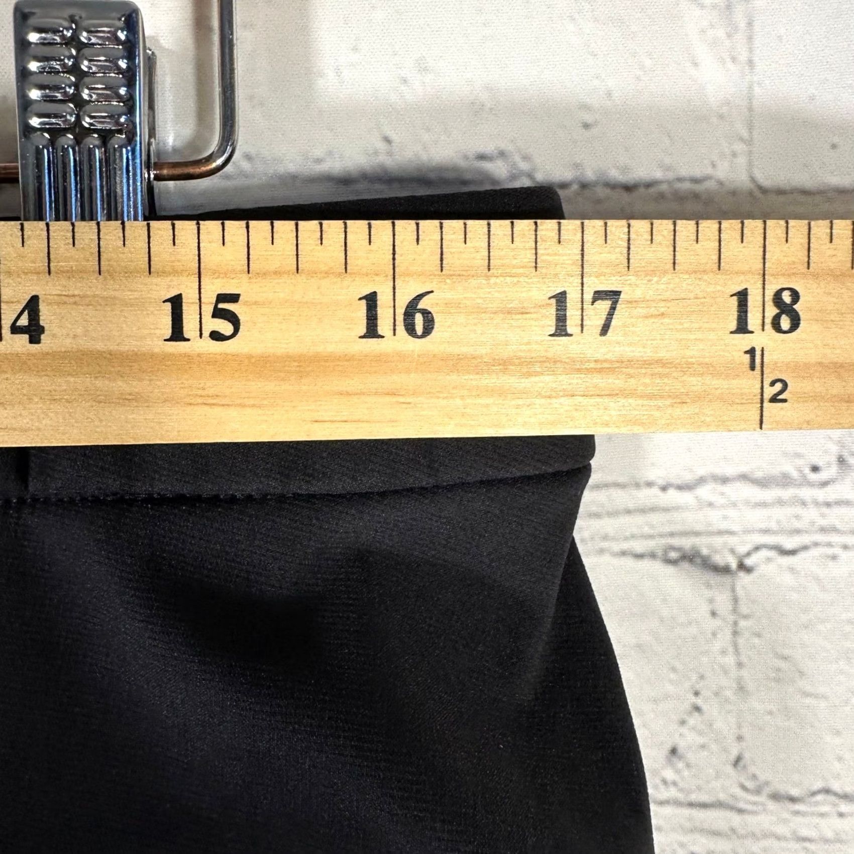 Lululemon Lululemon Pants Mens 34 Black Stretch Trousers Belted Adjustable Waist Breathable Pockets Chino Straight Regular Size US 36 / EU 52 - 5 Thumbnail
