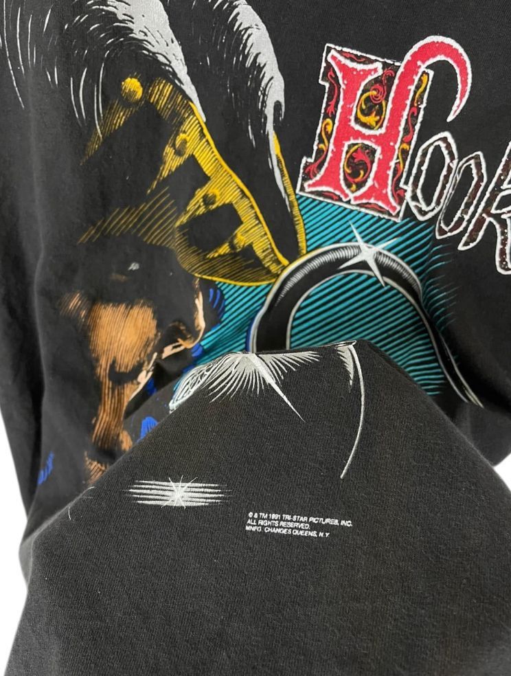 Vintage Hook 1991 Peter Pan movie shirt. Robin Williams Size US M / EU 48-50 / 2 - 4 Thumbnail