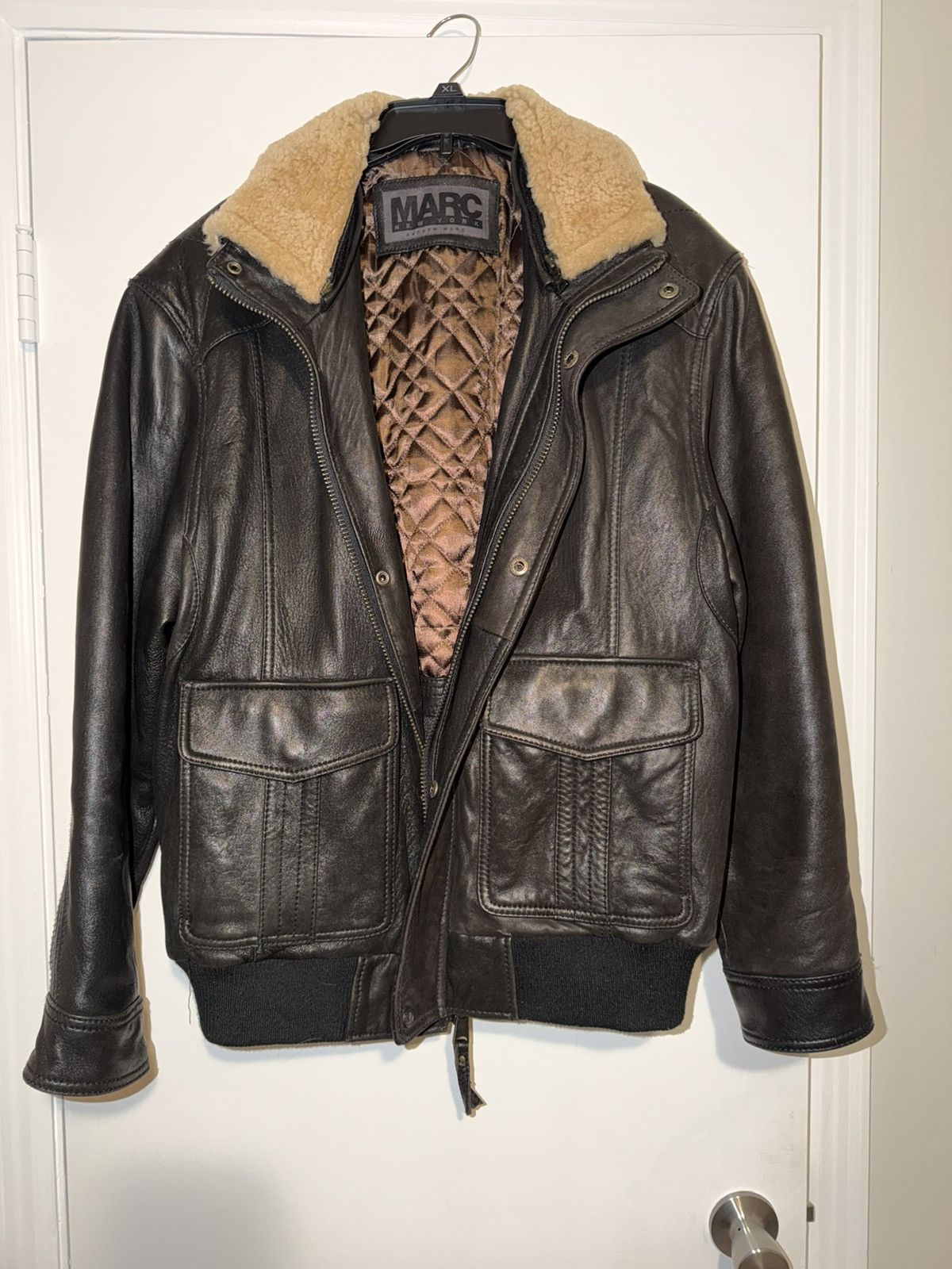 Andrew Marc Andrew Marc Brown Leather Bomber Jacket Removable Collar XL Size US XL / EU 56 / 4 - 1 Thumbnail