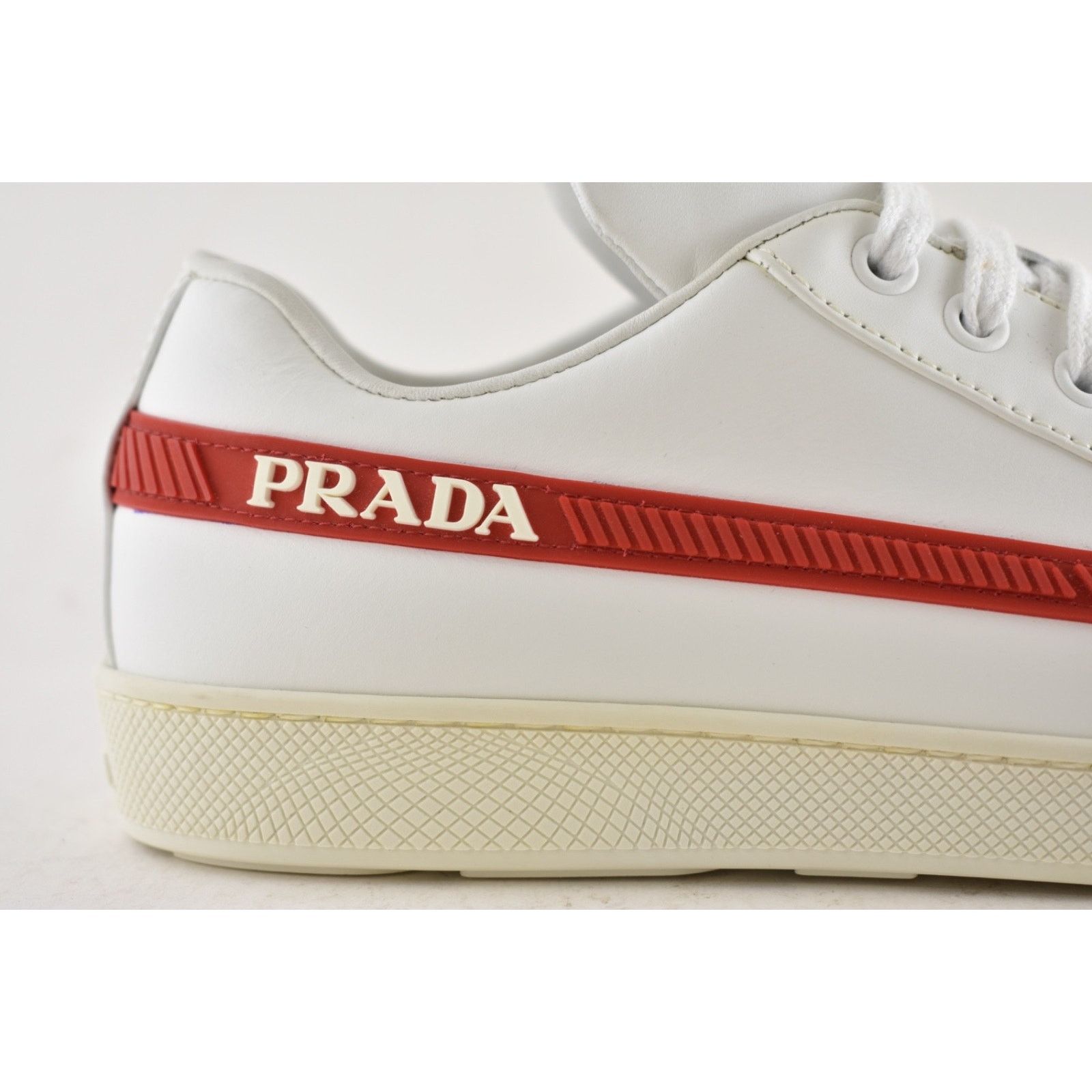 Prada Prada Band Logo Lace Up Tie Flat Low Top Sneaker 36.5 Size US 6.5 / IT 36.5 - 7 Thumbnail