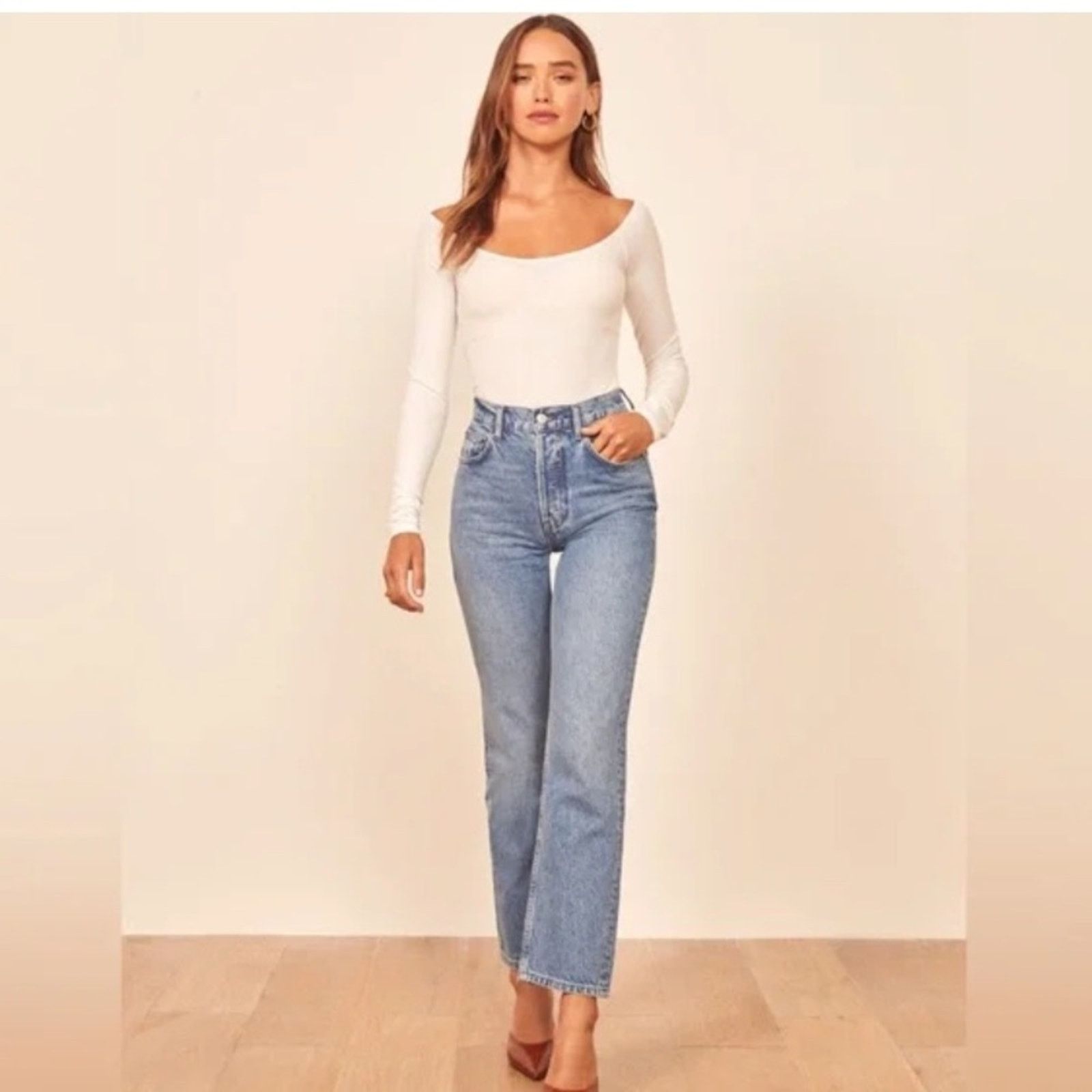 Reformation REFORMATION $178 Cynthia High Straight Jeans Tahoe Wash 28 Size 28" / US 6 / IT 42 - 9 Thumbnail