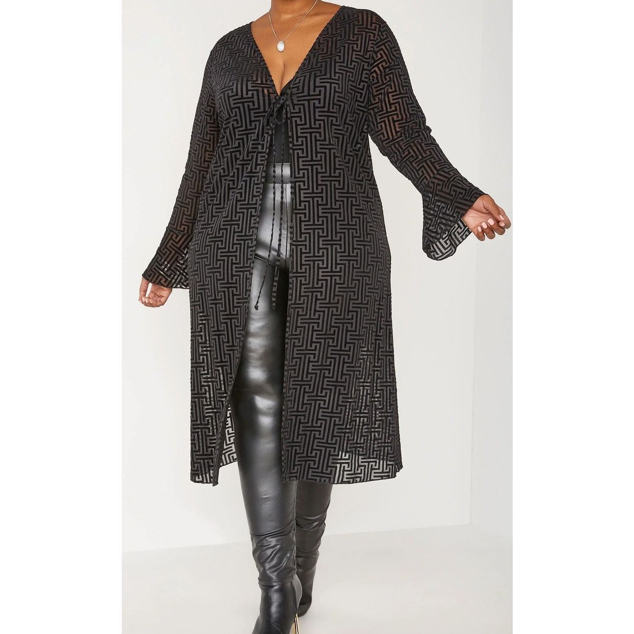 Other Women’s Size 2X - 18/20 | Geo Pattern Stretchy Mesh Duster Size XXL / US 16-18 / IT 52-54 - 1 Thumbnail
