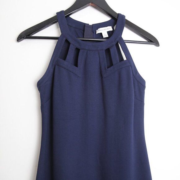 Banana Republic Banana Republic Navy Blue Shift Dress Sleeveless Cut Out Size XS / US 0-2 / IT 36-38 - 2 Thumbnail