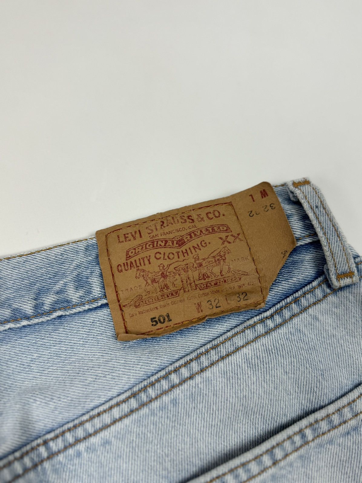 Levi's 1990's Vintage Levi's 501 USA Washed Distressed Blue Button Size US 32 / EU 48 - 18 Thumbnail