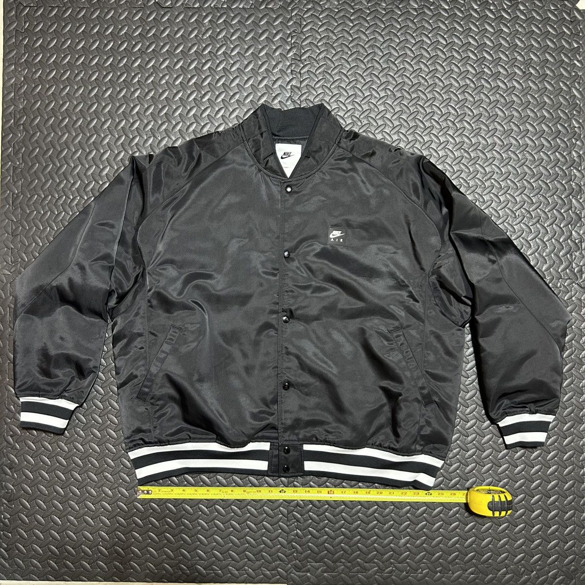 Nike Nike Air Varsity Bomber Jacket Oversz Mens XL HJ0301-010 NEW Size US XL / EU 56 / 4 - 10 Thumbnail