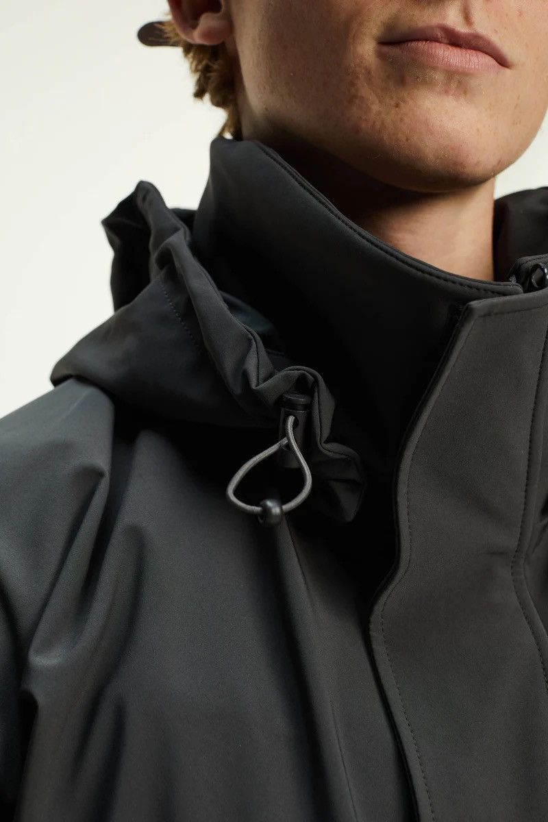 POP TRADING COMPANY SHELL JACKET CHARCOAL