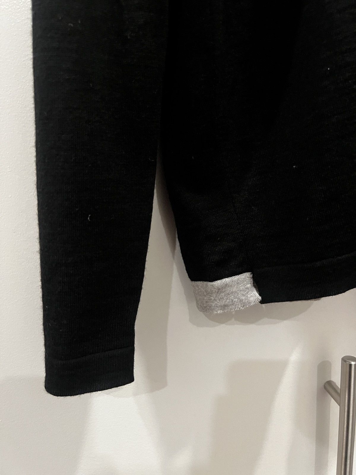 Versace Versace black wool sweater with gray trim Size US M / EU 48-50 / 2 - 3 Thumbnail
