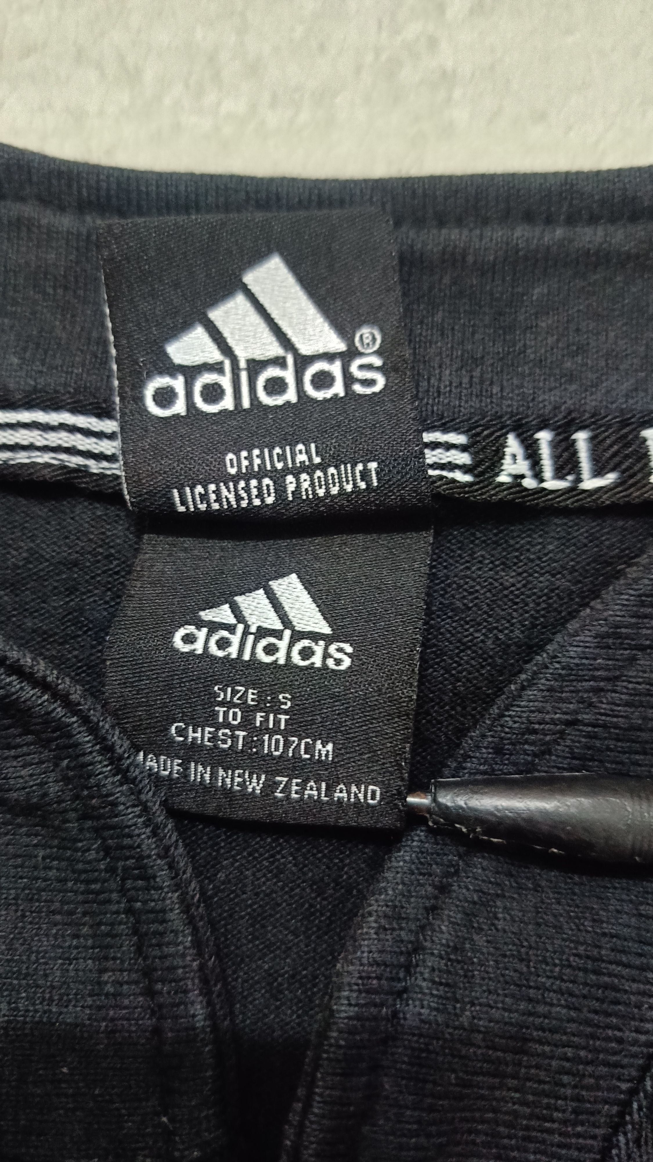 Adidas 🔥🔥 Rare Vintage All-Black Rugby Jersey Size US S / EU 44-46 / 1 - 5 Thumbnail