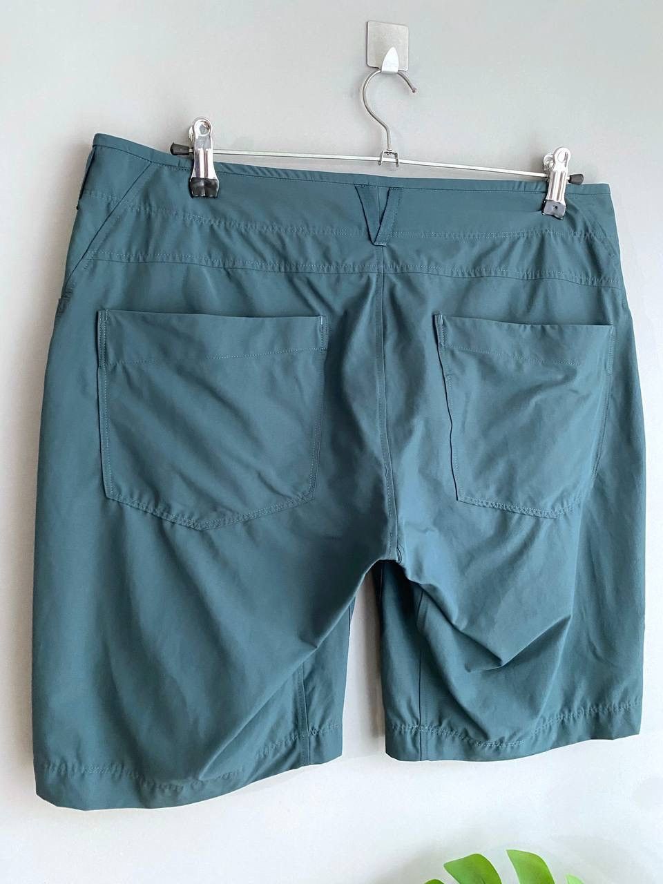 Arc'teryx Arc'teryx Creston 10,5 Women's Outdoor Hiking Short, Size 12 Size 30" / US 8 / IT 44 - 10 Thumbnail
