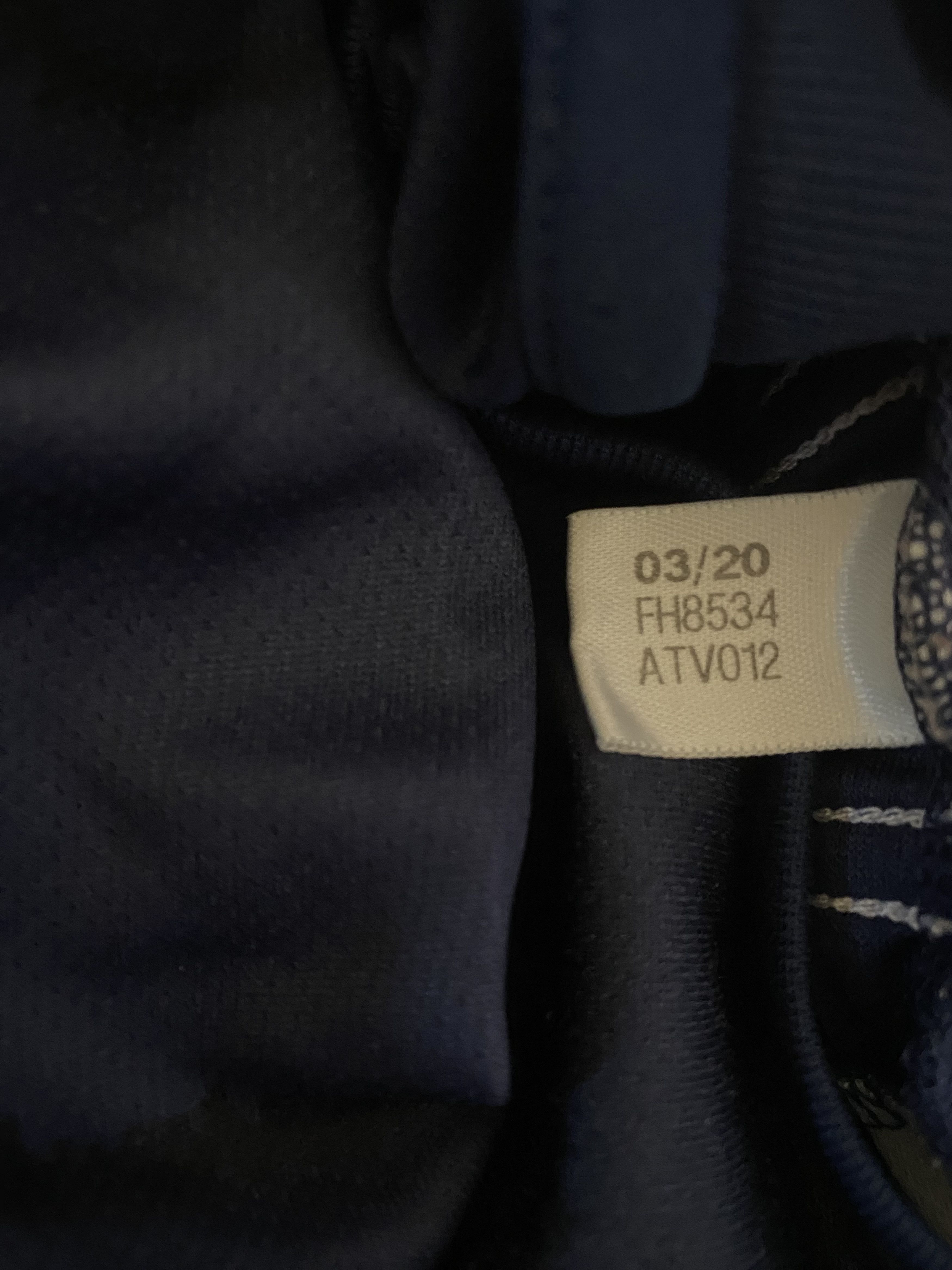 Adidas Jersey SCOTLAND - 2020 - 2022 - 2XL - Adidas - UNIQUE Size US XXL / EU 58 / 5 - 3 Thumbnail