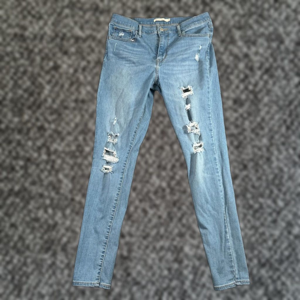 Levi's Levi's 720 Skinny Jeans Womens 32 34x30 Blue High Rise Stretch Denim Medium Wash Size 24" / US 00 / IT 34 - 1 Thumbnail