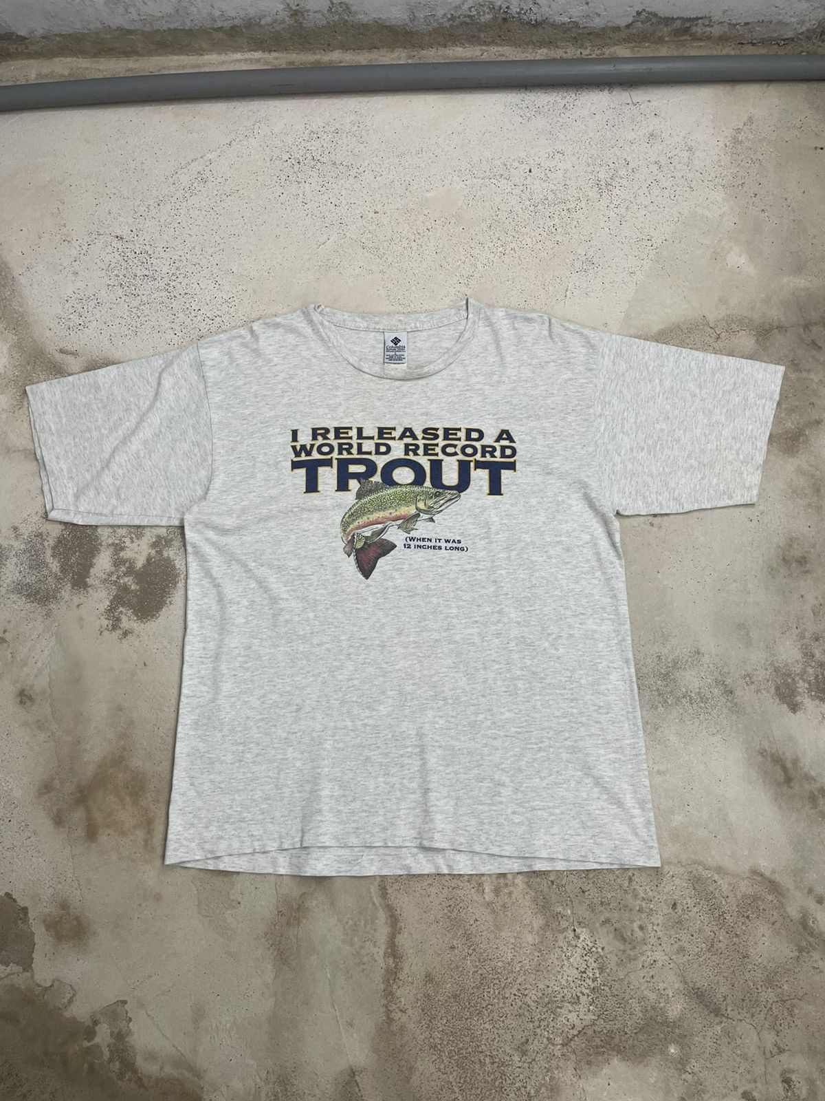 Columbia Columbia Vintage 90’s Trout Records Size US L / EU 52-54 / 3 - 1 Thumbnail