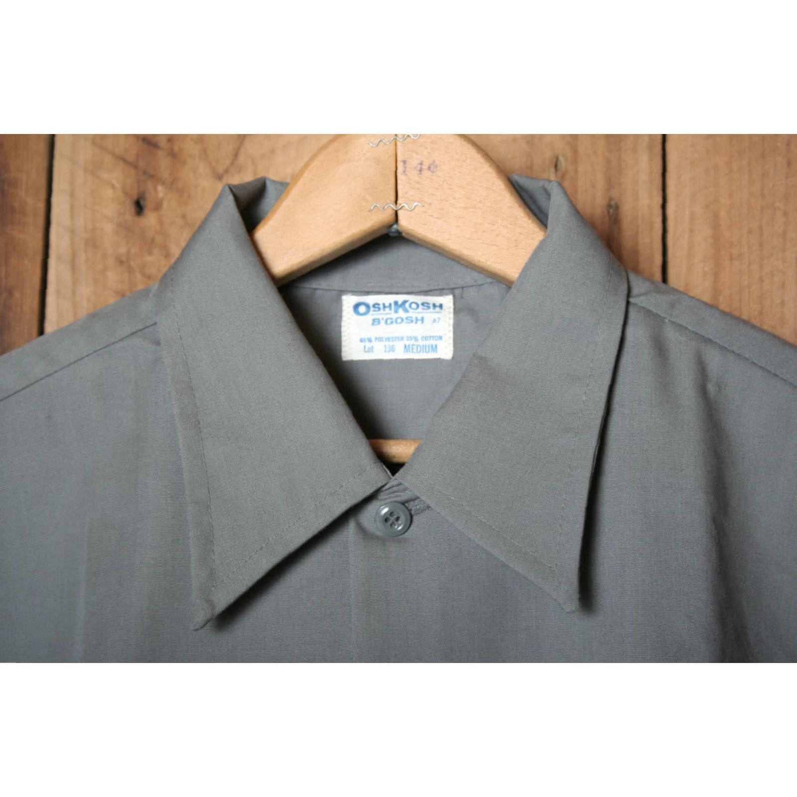 Vintage VINTAGE OshKosh B'gosh Gray Best/Prest Short Sleeve Work Shirt Sz. M Men Short Sleeve Button-Up 65% Polyester 35% Cotton Solid Gray Size US M / EU 48-50 / 2 - 2 Thumbnail