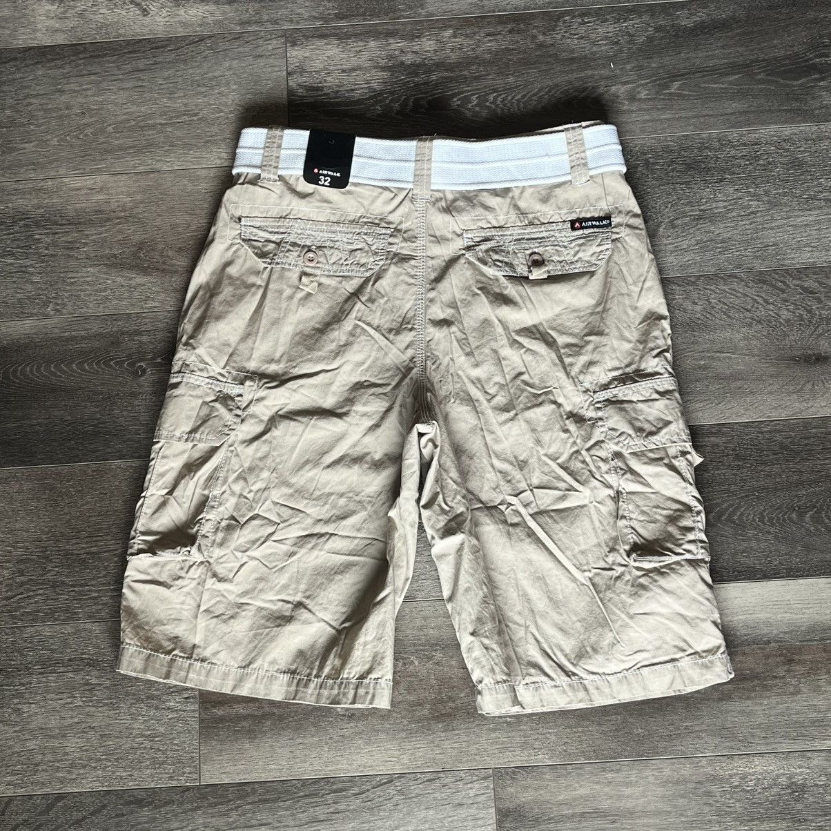 Airwalk New Vintage 2000s Airwalk Cargo Belted Skater Baggy Shorts Size US 32 / EU 48 - 2 Thumbnail