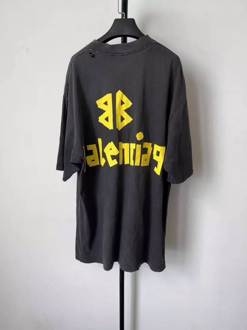 Balenciaga Balenciaga Tape Letter Logo Printed Jersey Crew Neck Loose Size US M / EU 48-50 / 2 - 2 Thumbnail