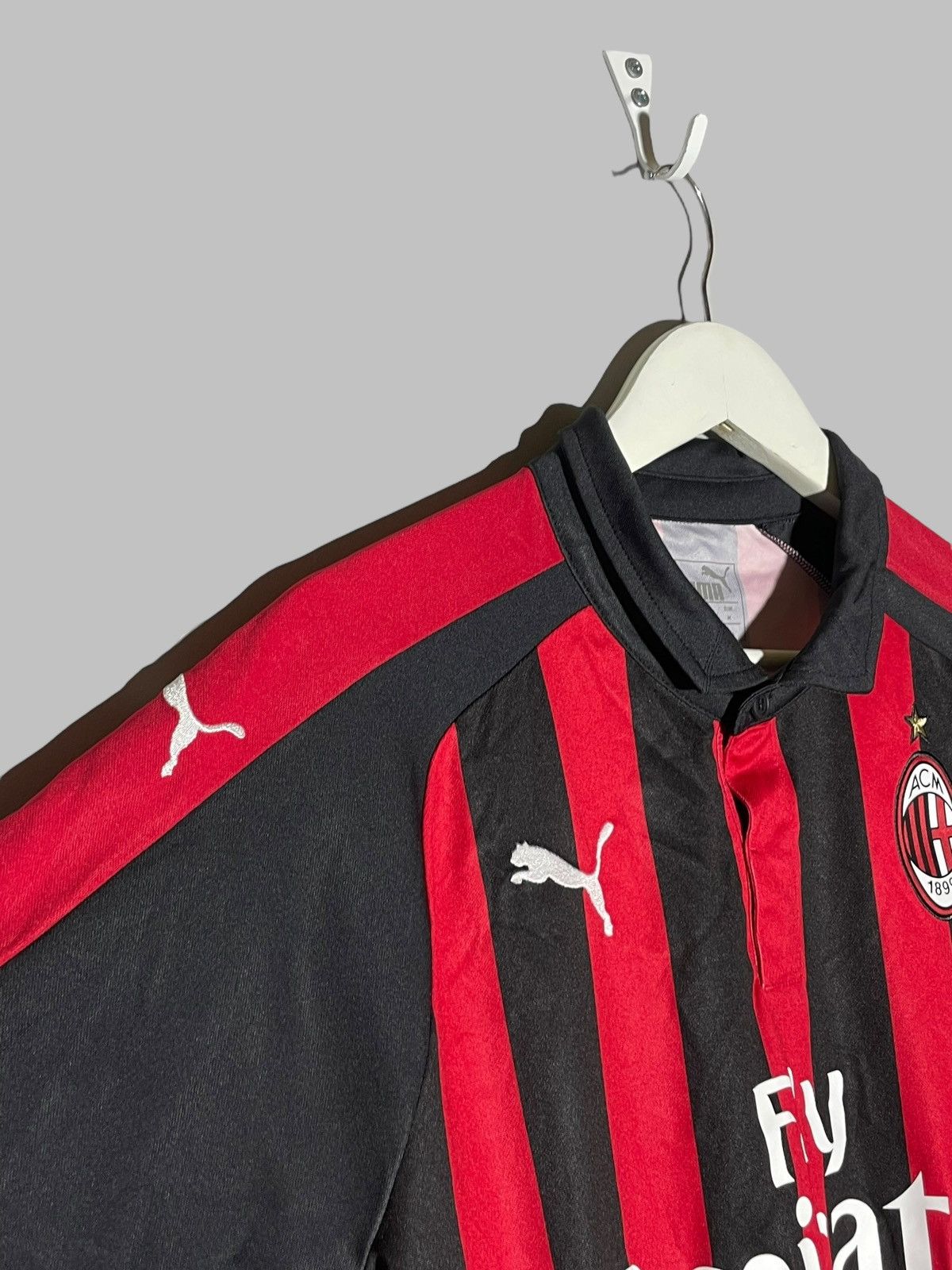 Puma Ac Milan Puma 2018/19 Home Football Shirt Soccer Jersey Size US M / EU 48-50 / 2 - 3 Thumbnail