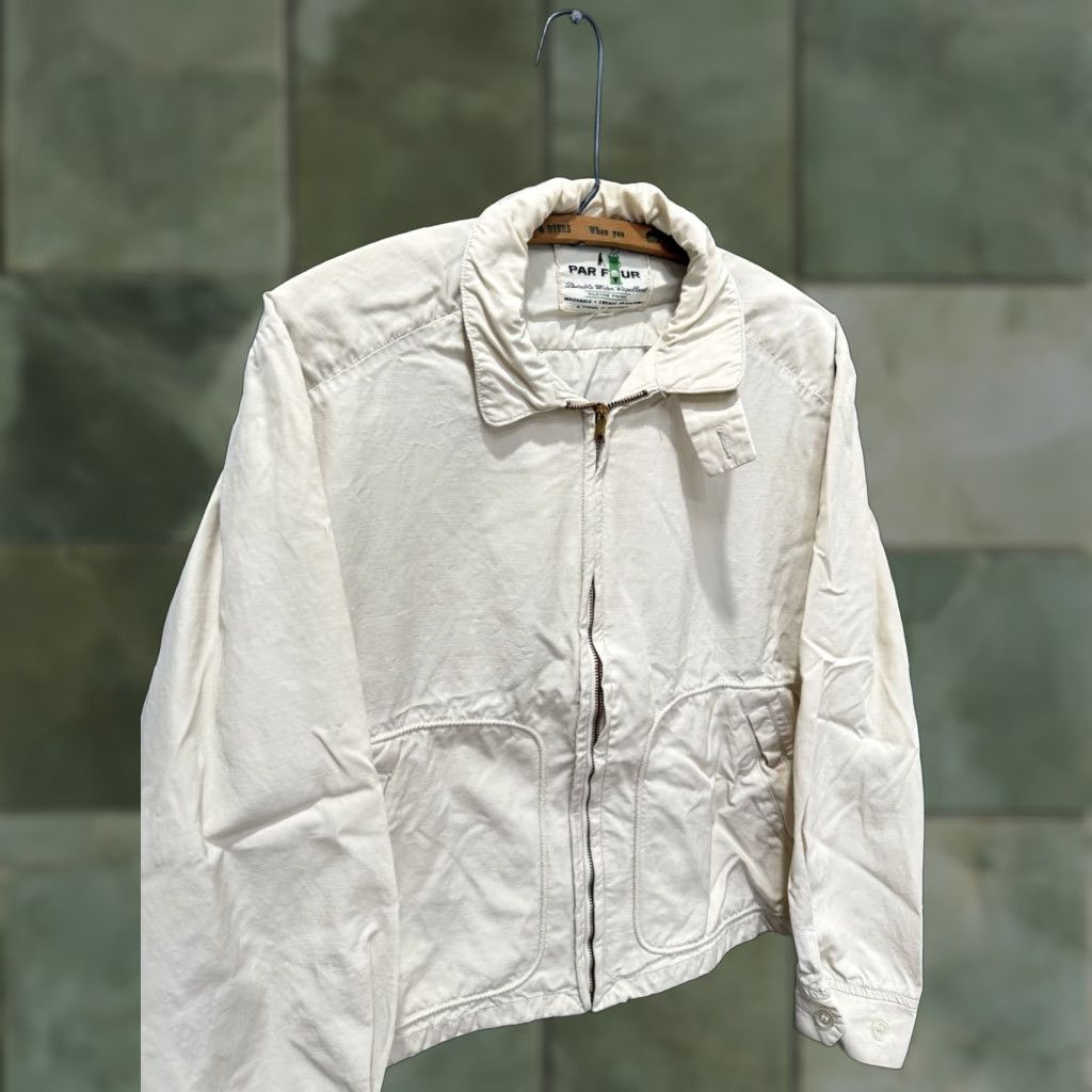 Vintage VINTAGE Par Four Windbreaker Jacket Mens Zip White 40 USA Made Size US XXS / EU 40 - 1 Thumbnail