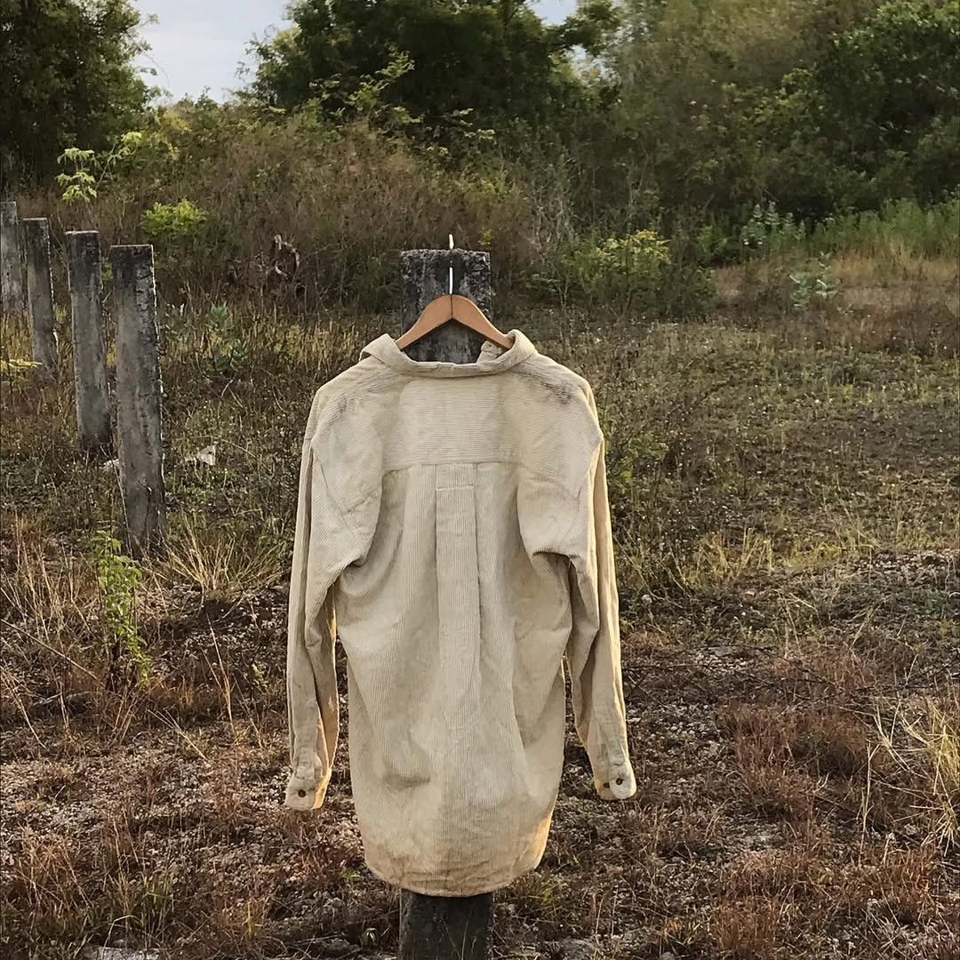 Woolrich Woolen Mills Woolrich Corduroy Solid Corduroy Shirt Made In Mexico Size US L / EU 52-54 / 3 - 6 Thumbnail