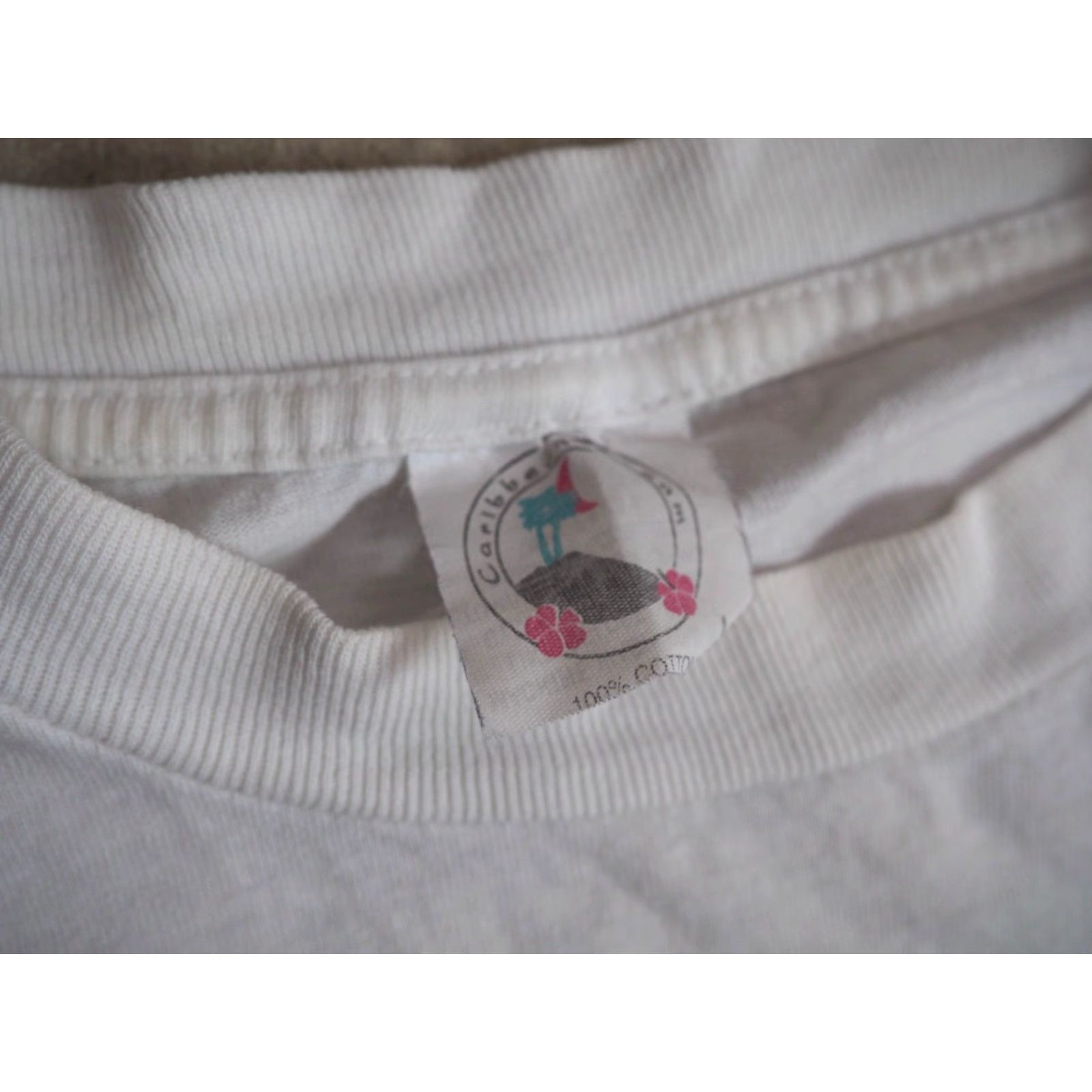 Vintage VTG 90s Caribbean Dreams T-Shirt Shirt Mens M White Tees Surf Club Hawaii Beach Retro Graphic Tee 90s Mens Size US M / EU 48-50 / 2 - 7 Thumbnail