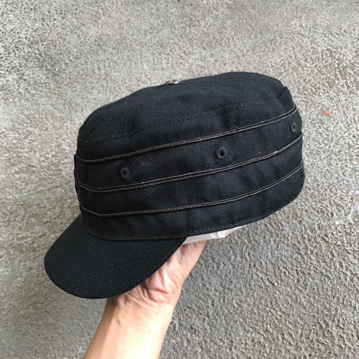 Birkenstock Pillbox hat Initial B for brikenstock. Black on black Size ONE SIZE - 3 Thumbnail