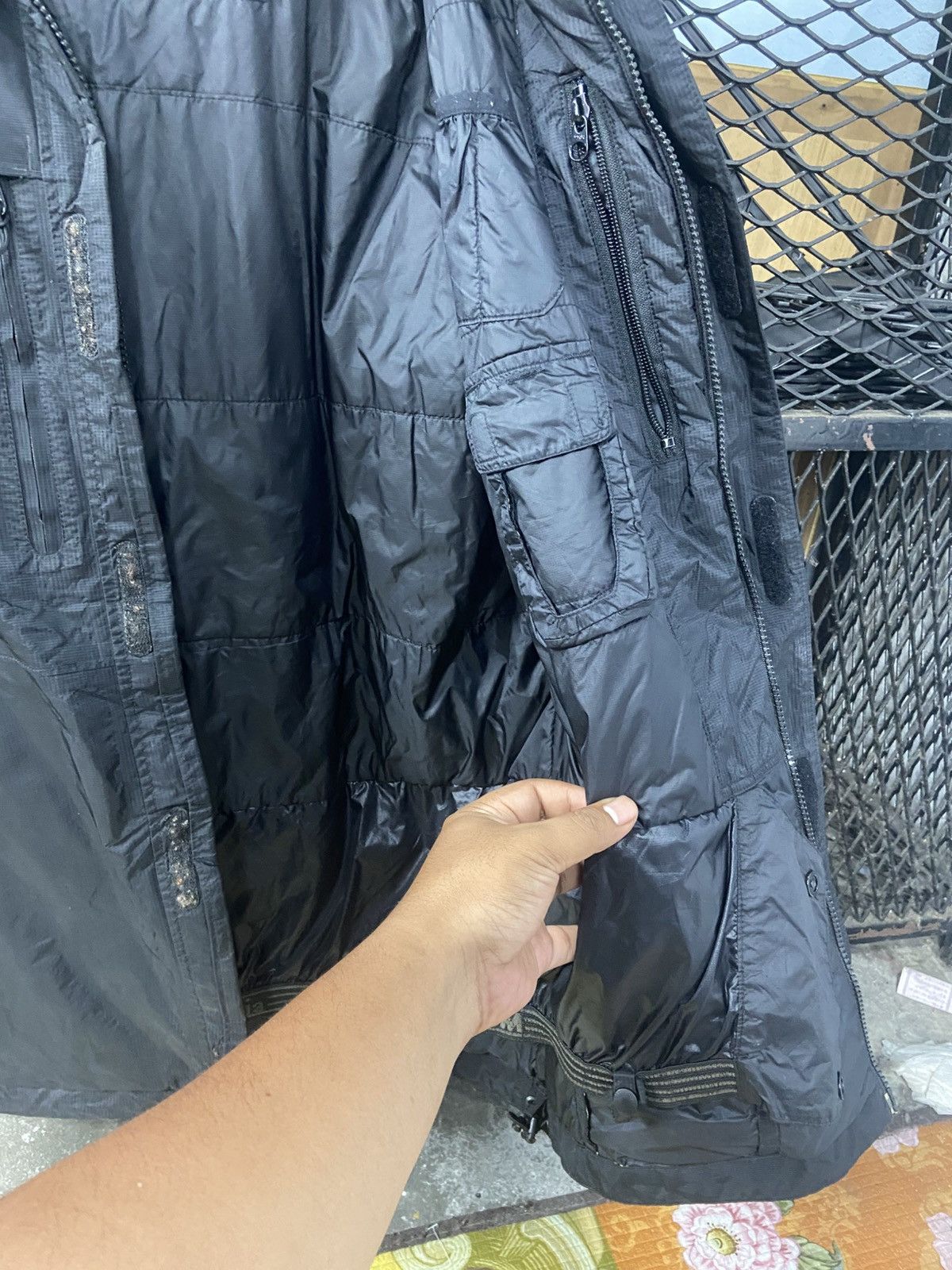 Columbia × Weatherproof WATERPROOF TITANIUM OMNITECH JACKET Size US L / EU 52-54 / 3 - 9 Thumbnail