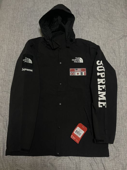 全体的にやや使用感ございますsupreme the north face 14ss ジャケット ブラック