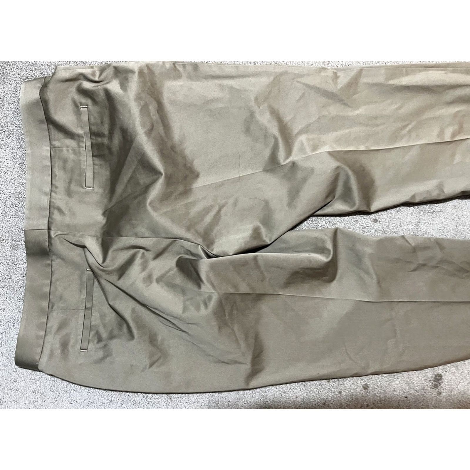 Dockers DOCKERS Pants Women 16 Ideal Fit Metro Beige Flat Front Straight Chino Size 16 Womens Beige Dockers Pants Vintage? Size 38" / US 16 / IT 52 - 4 Thumbnail