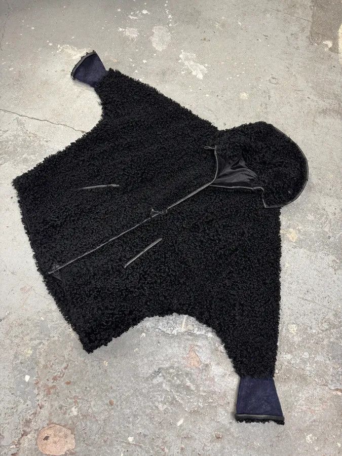 Vintage 1980s Gianni Versace Black Astrakhan Fur Long Jacket Size US S / EU 44-46 / 1 - 10 Thumbnail