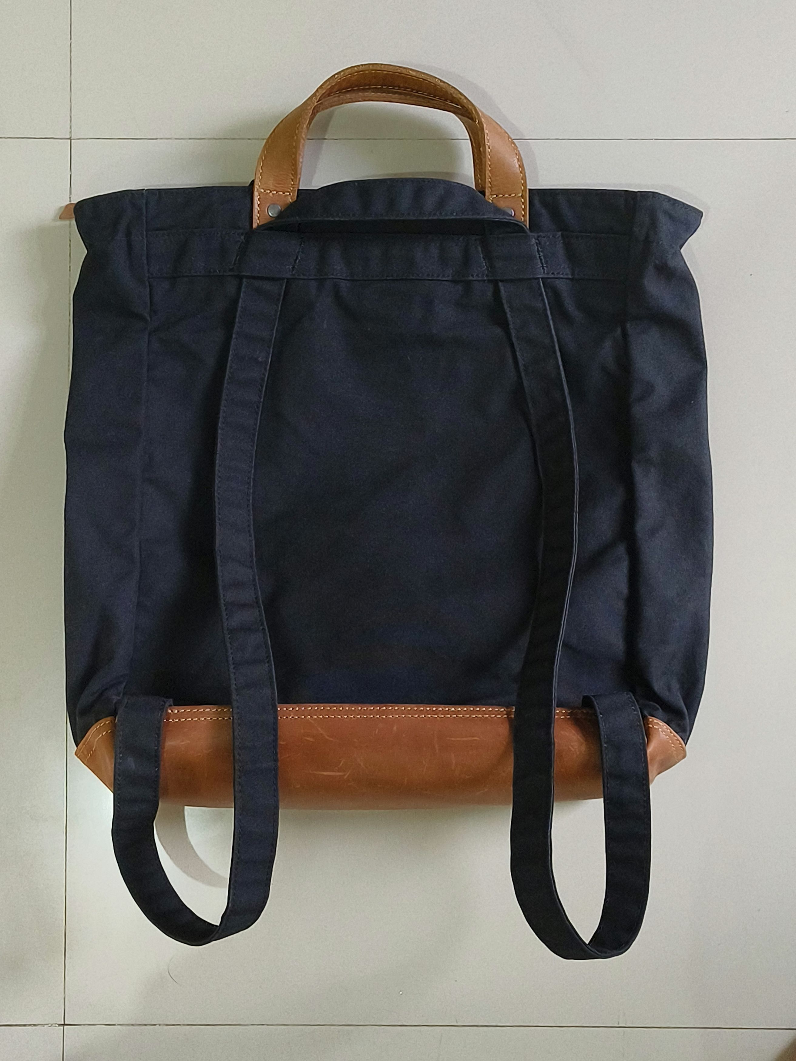 Fjallraven Fjallraven Totepack No. 2 2-way Backpack (Unisex) Size ONE SIZE - 5 Thumbnail