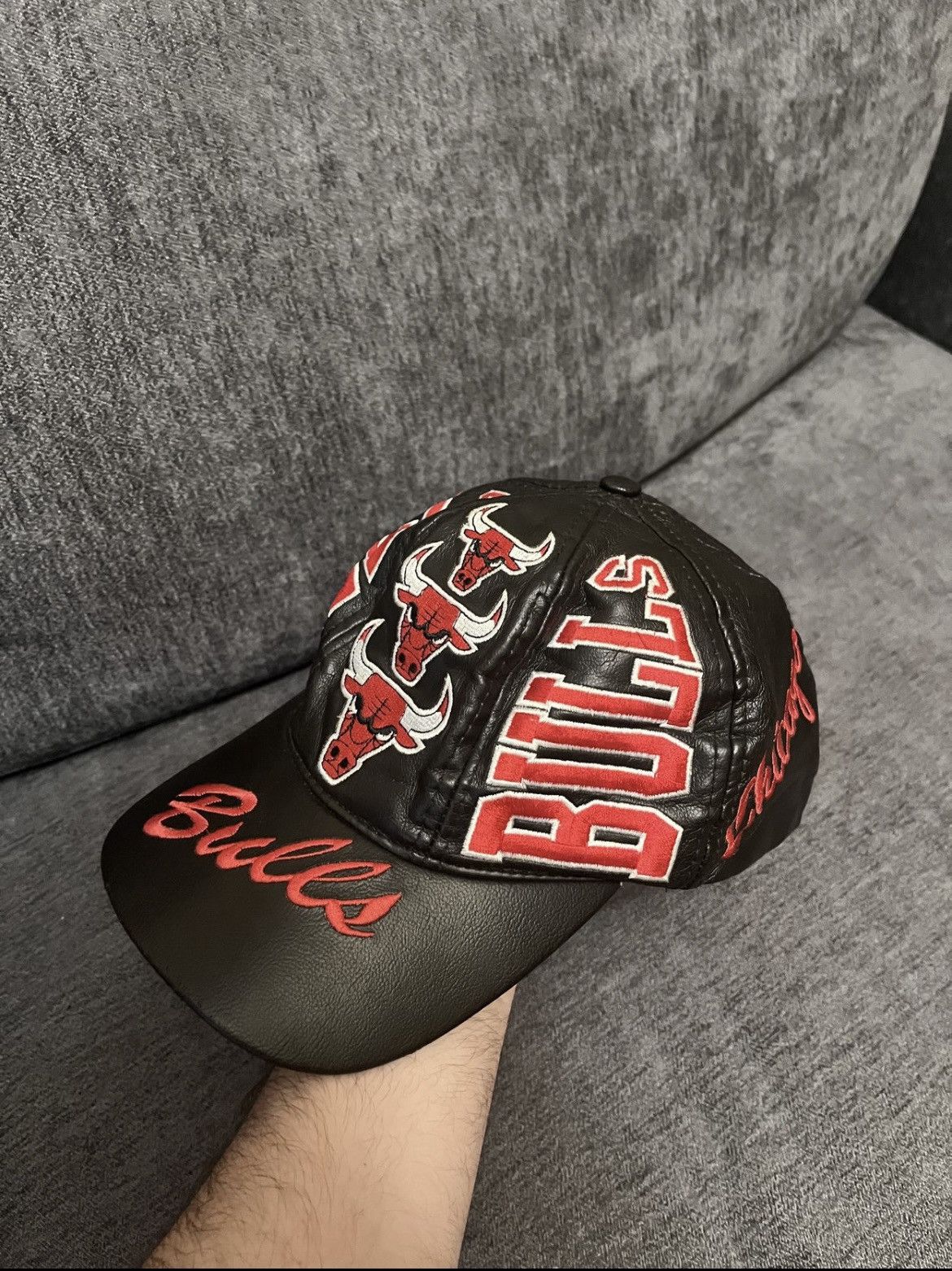 NBA Vintage NBA Chicago Bulls Hat Size ONE SIZE - 3 Thumbnail