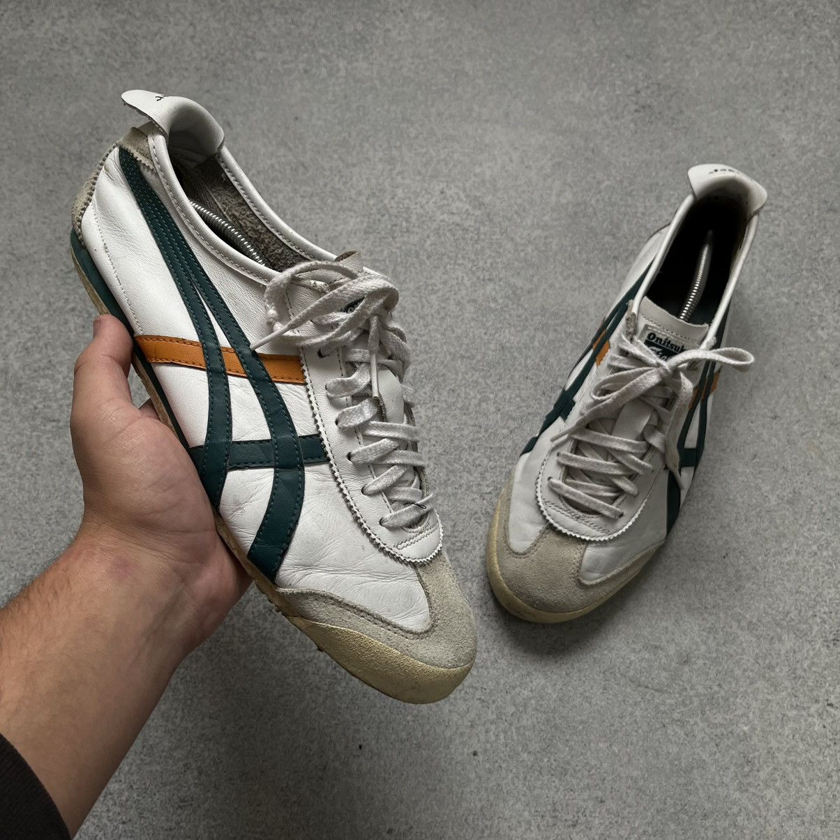 Asics x Temptation Vacation