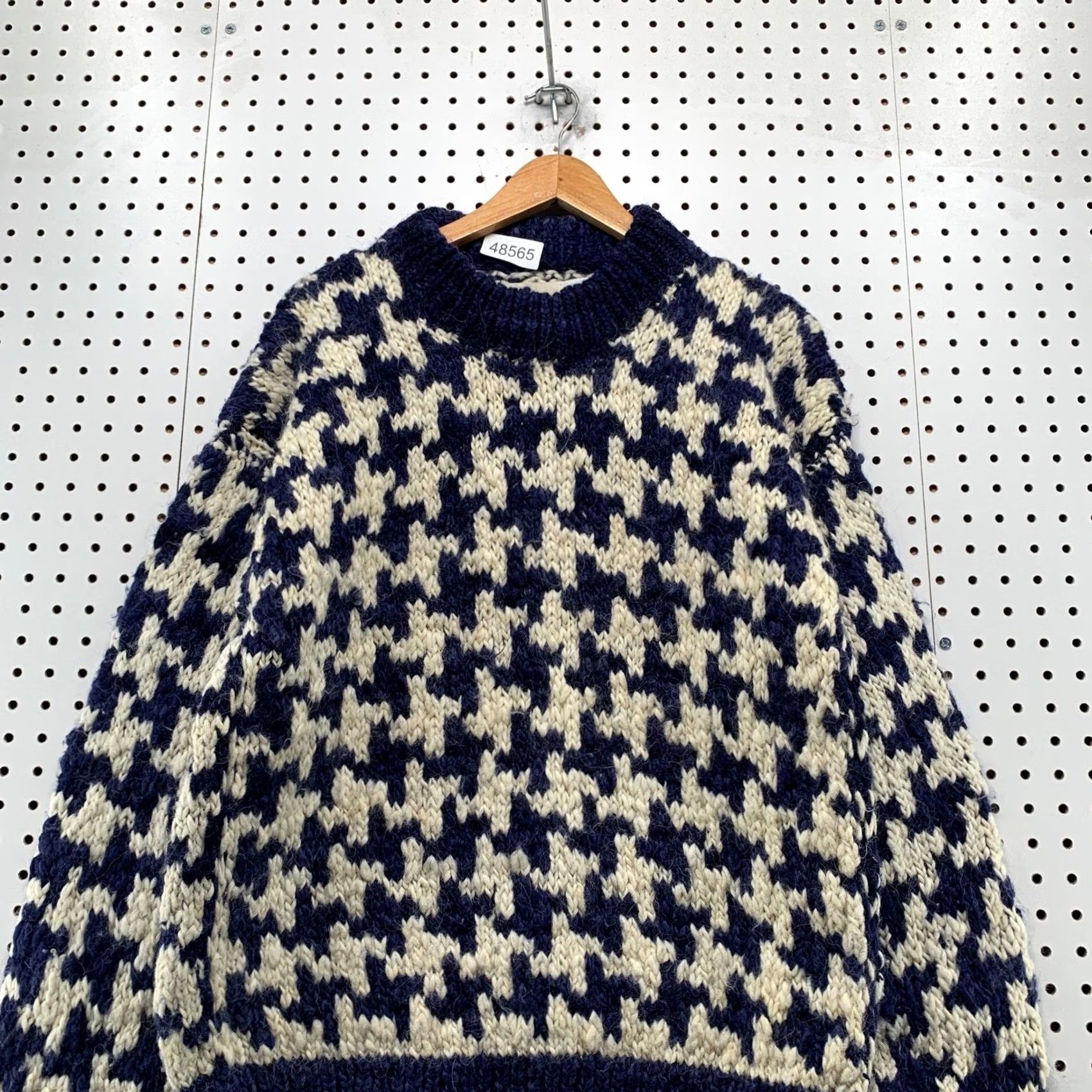 Vintage Item Specifications: Brand: Nike Size US XL / EU 56 / 4 - 4 Thumbnail