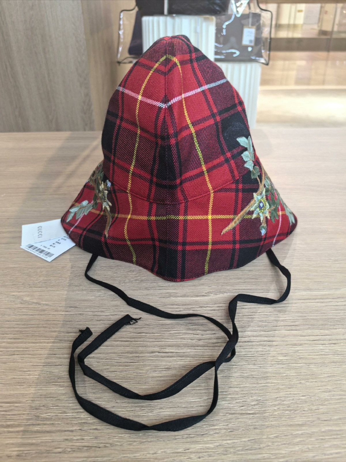 Gucci Rare Runway Gucci Tartan Wool Embroidered Hat Size ONE SIZE - 2 Thumbnail