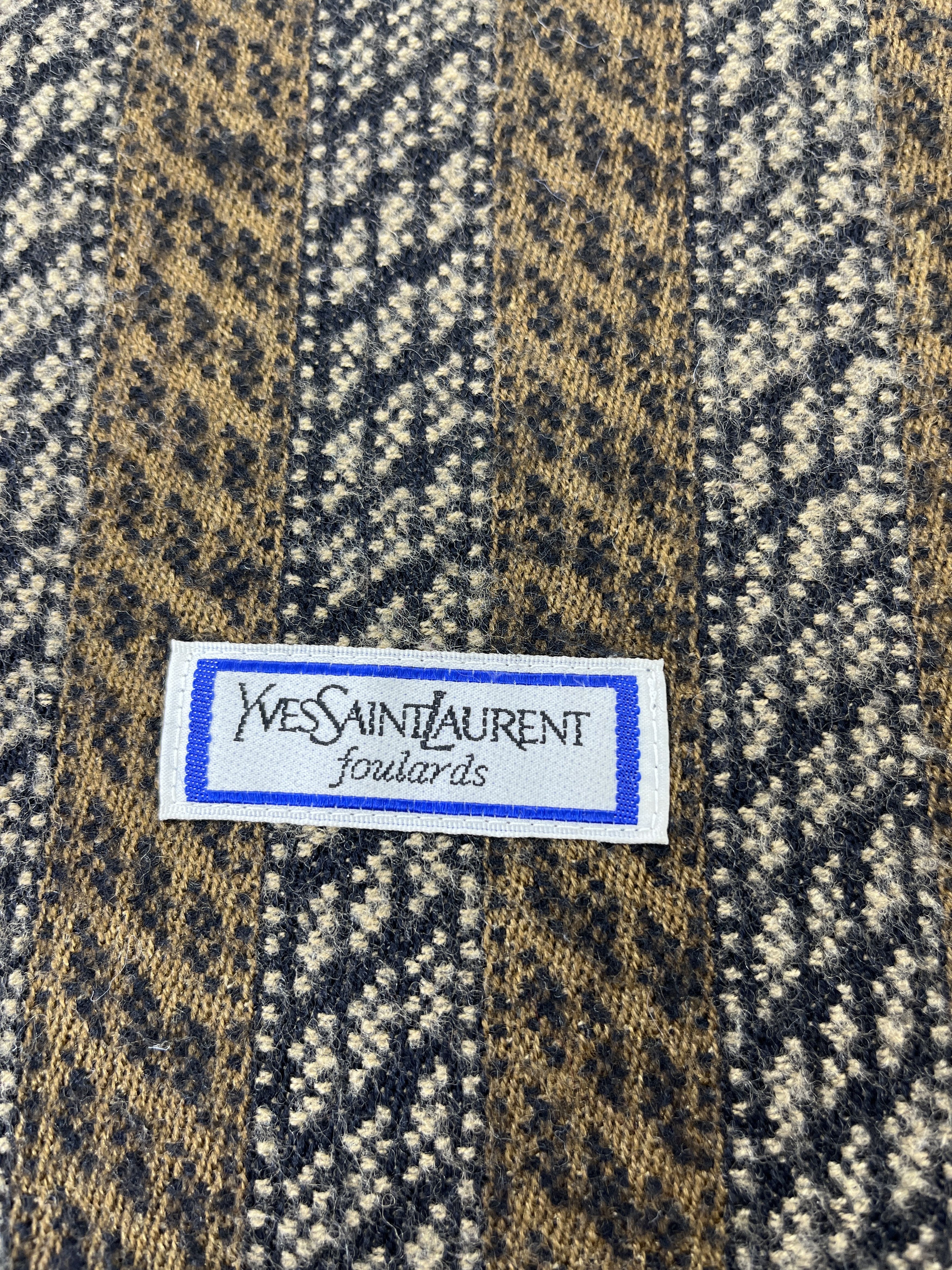 Vintage Vintage Yves Saint Laurent Scarf / Muffler / Neckwear T240 Size ONE SIZE - 4 Thumbnail