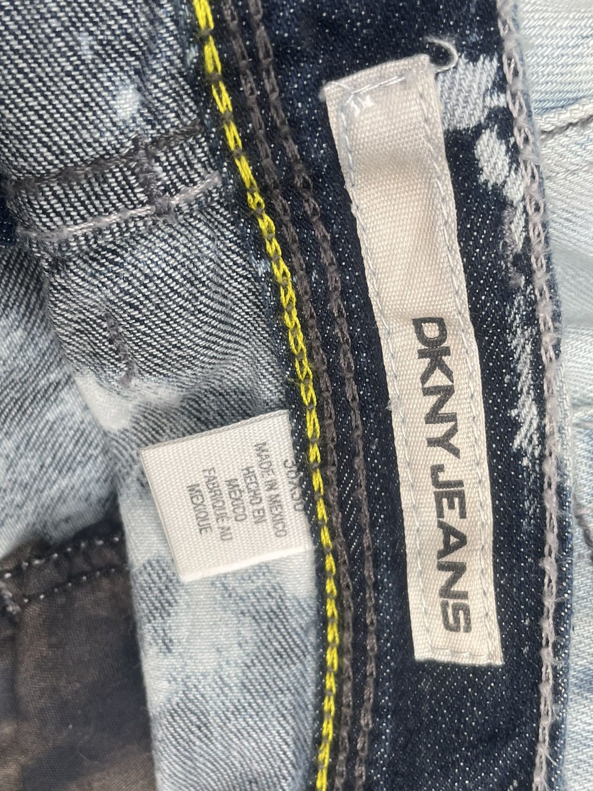 DKNY × Designer DKNY Bleach & Distresed Denim Size US 40 / EU 56 - 11 Thumbnail