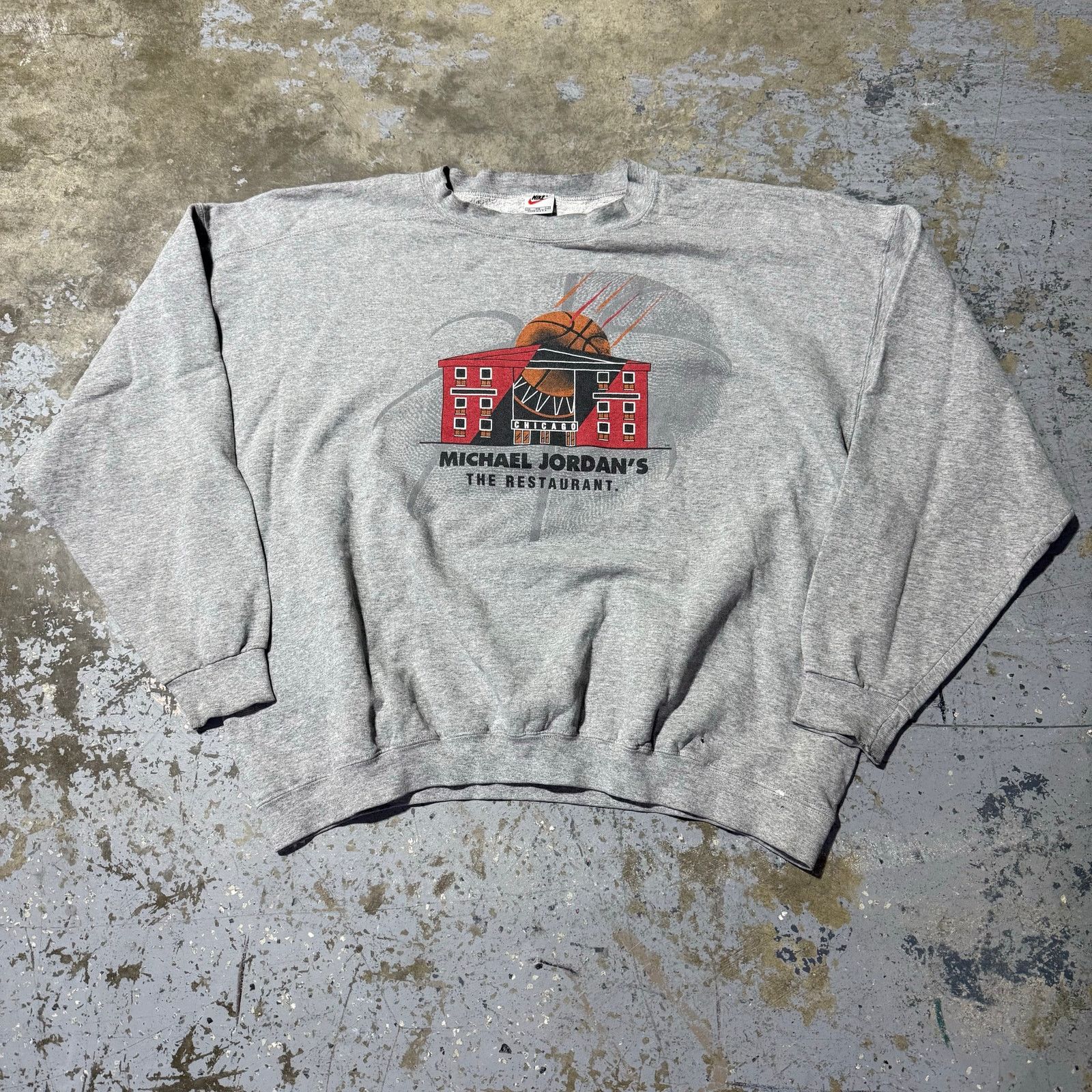 Nike vtg 90’s Nike Michael Jordan’s The Restaurant Crewneck XXL Size US XXL / EU 58 / 5 - 1 Thumbnail