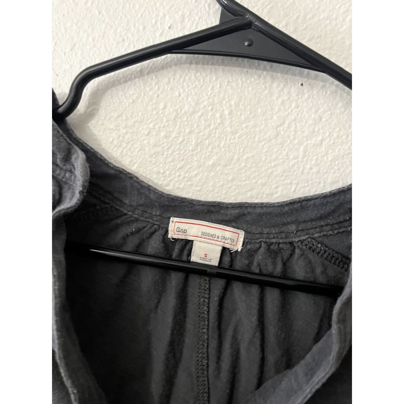 Gap GAP Womens Gray Sleeveless Blouse Size Small Size S / US 4 / IT 40 - 3 Thumbnail