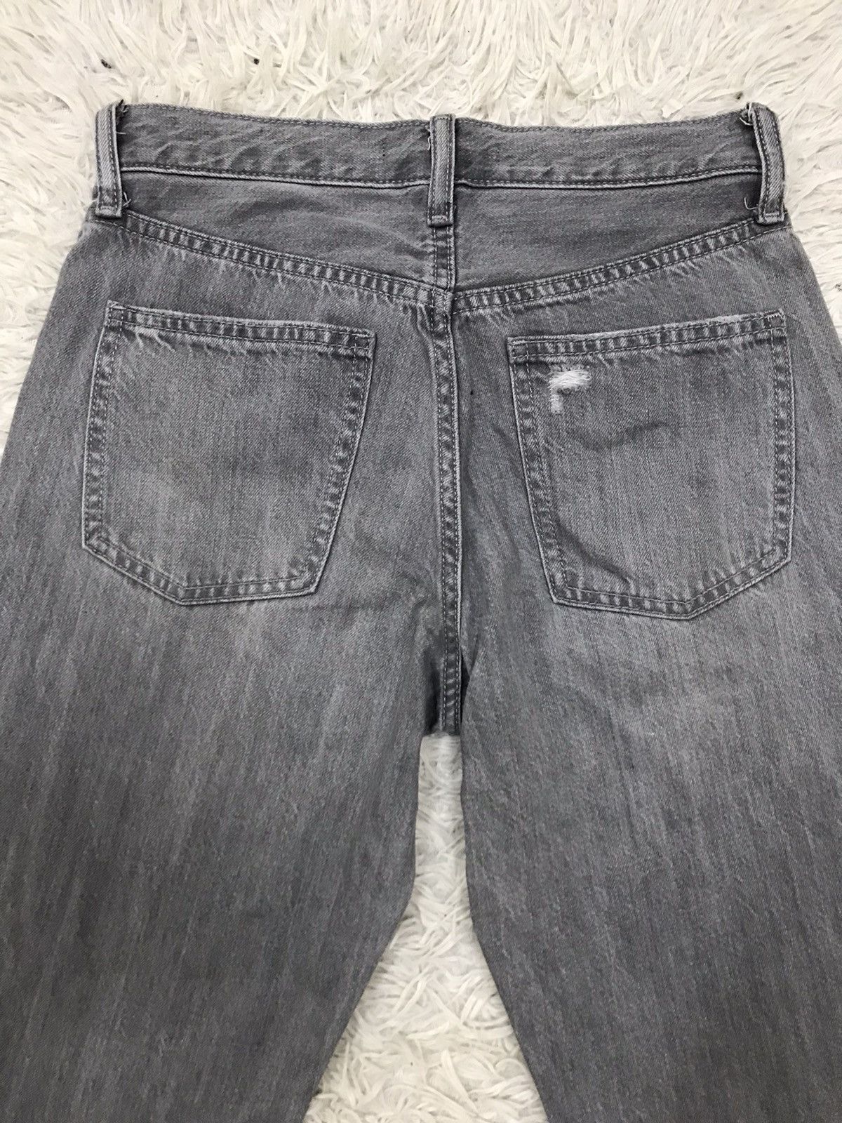 Uniqlo Uniqlo Distressed Slim Tapered Fit Jeans Size 24" / US 00 / IT 34 - 11 Thumbnail