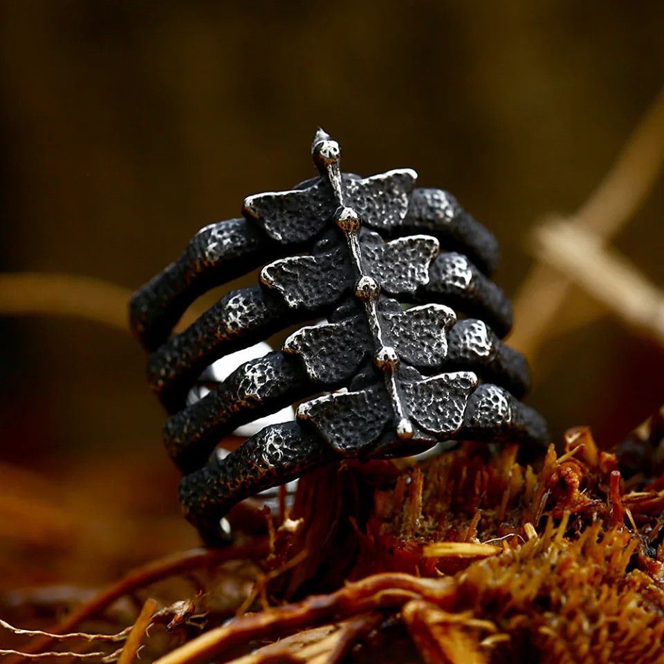 Japanese Brand × Jewelry × Vintage Gothic Vintage Satanic Demon Bone Ring Size ONE SIZE - 1 Thumbnail