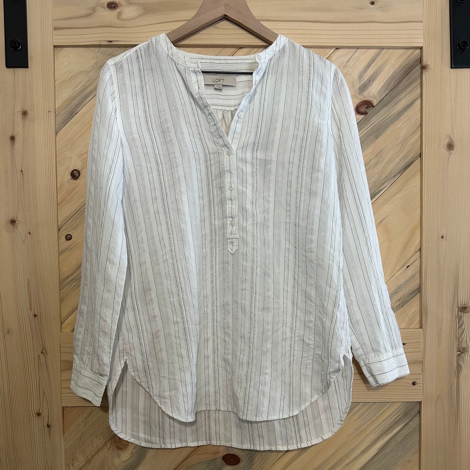 Loft Med LOFT Blouse with pin stripes Size M / US 6-8 / IT 42-44 - 1 Thumbnail