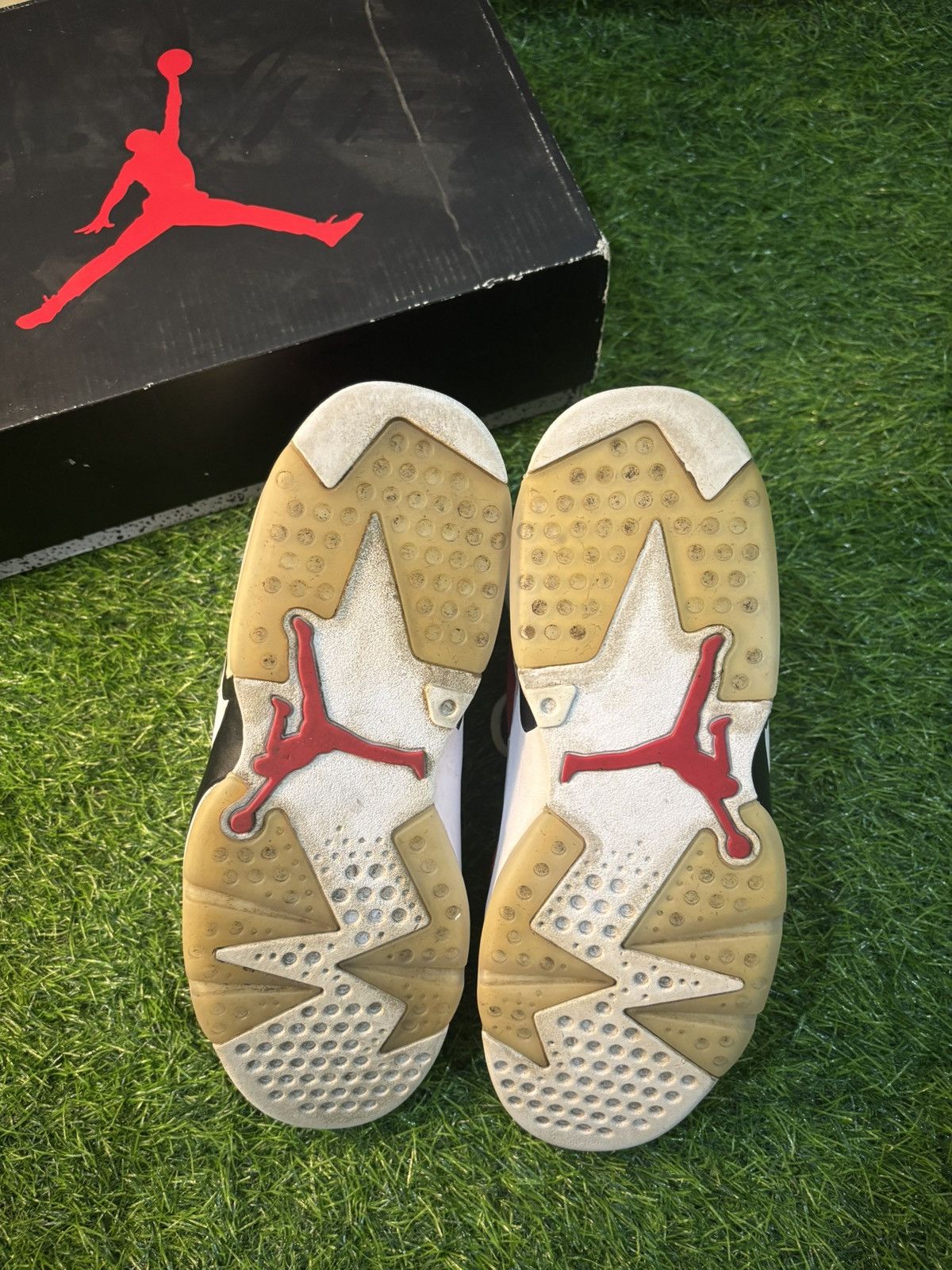 Jordan Brand Jordan 6 Carmine Size US 10.5 / EU 43-44 - 5 Thumbnail