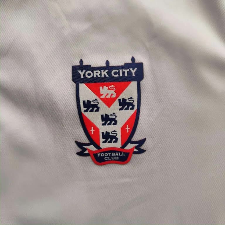 Under Armour York City 2020-21 Under Armour away football jersey size M Size US M / EU 48-50 / 2 - 3 Thumbnail