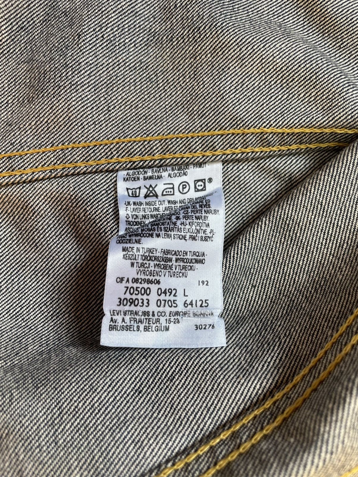 Levi's Vintage ‘05 Rare Levi’s Denim Jacket Size US L / EU 52-54 / 3 - 10 Thumbnail