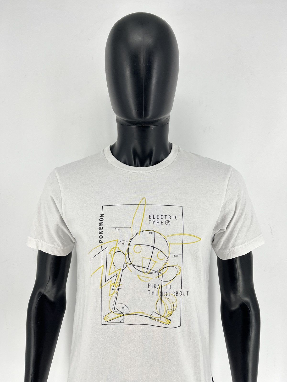 Anime × Japanese Brand × Uniqlo NWT RARE Uniqlo POKEMON UTGP PIKACHU THUNDERBOLT White Tee Size US S / EU 44-46 / 1 - 1 Thumbnail