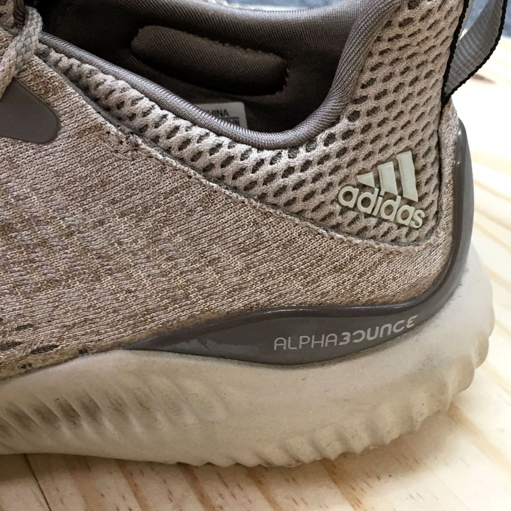 Adidas Adidas Sneaker Womens 6 Brown Alphabounce Athletic Running Lace Up Casual BW0325 Size US 6 / IT 36 - 3 Thumbnail